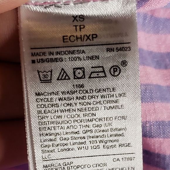 GAP Boyfriend Fit Pink/Blue Button Down Sh… - Picture 6 of 6